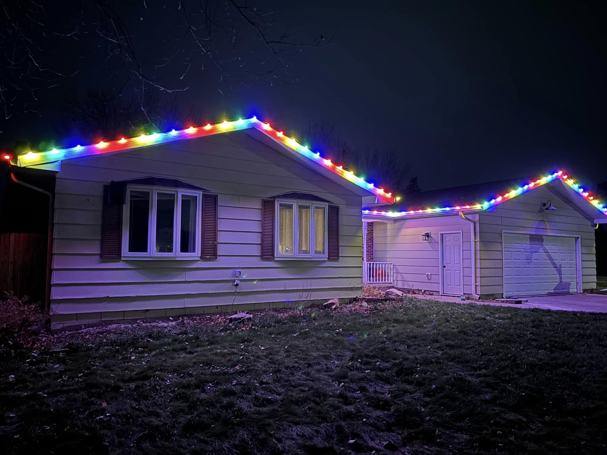 christmas light installer